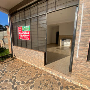 Alquila Local comercial con vidriera en zona de alto tránsito