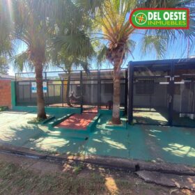 Casa 3 Dormitorios con Gran Patio y Quincho, Z/ Av. Andresito y Jauretche