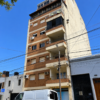 Vende Departamento de 2 Dormitorios sobre Calle Cordoba