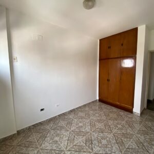 Vende Departamento de 2 Dormitorios sobre Calle Cordoba - Image 7