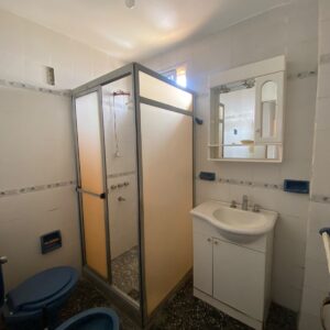 Vende Departamento de 2 Dormitorios sobre Calle Cordoba - Image 8