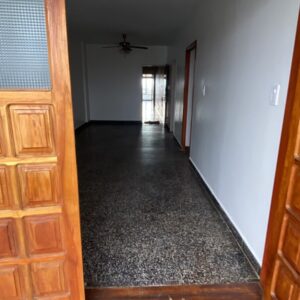 Vende Departamento de 2 Dormitorios sobre Calle Cordoba - Image 4