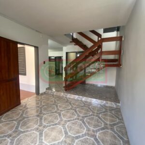 Alternative view of Alquila casa tipo Duplex Z/ Av.Vivanco y Av .Lopez y Planes de 3 dormitorios.