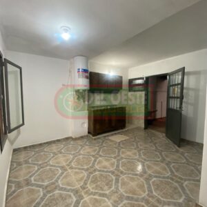 Alquila casa tipo Duplex Z/ Av.Vivanco y Av .Lopez y Planes de 3 dormitorios. - Image 3
