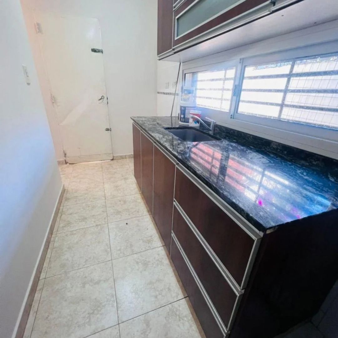 Alquiler de Duplex 2 dormitorios z/ luchessi y jauretche - Imagen 4