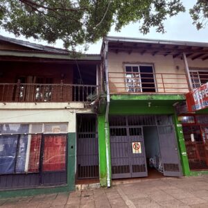 Propiedad Mixta sobre Av. Roque Pérez casi Corrientes | Terreno de 12,90 x 43,30 m con Locales y Departamentos - Imagen 5