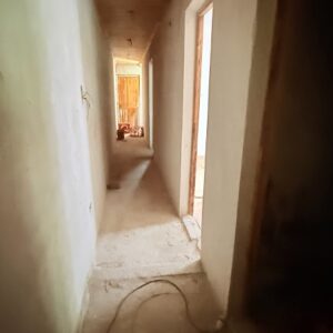 Propiedad Mixta sobre Av. Roque Pérez casi Corrientes | Terreno de 12,90 x 43,30 m con Locales y Departamentos - Imagen 11