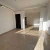 Alquila Local comercial con vidriera en zona de alto tránsito