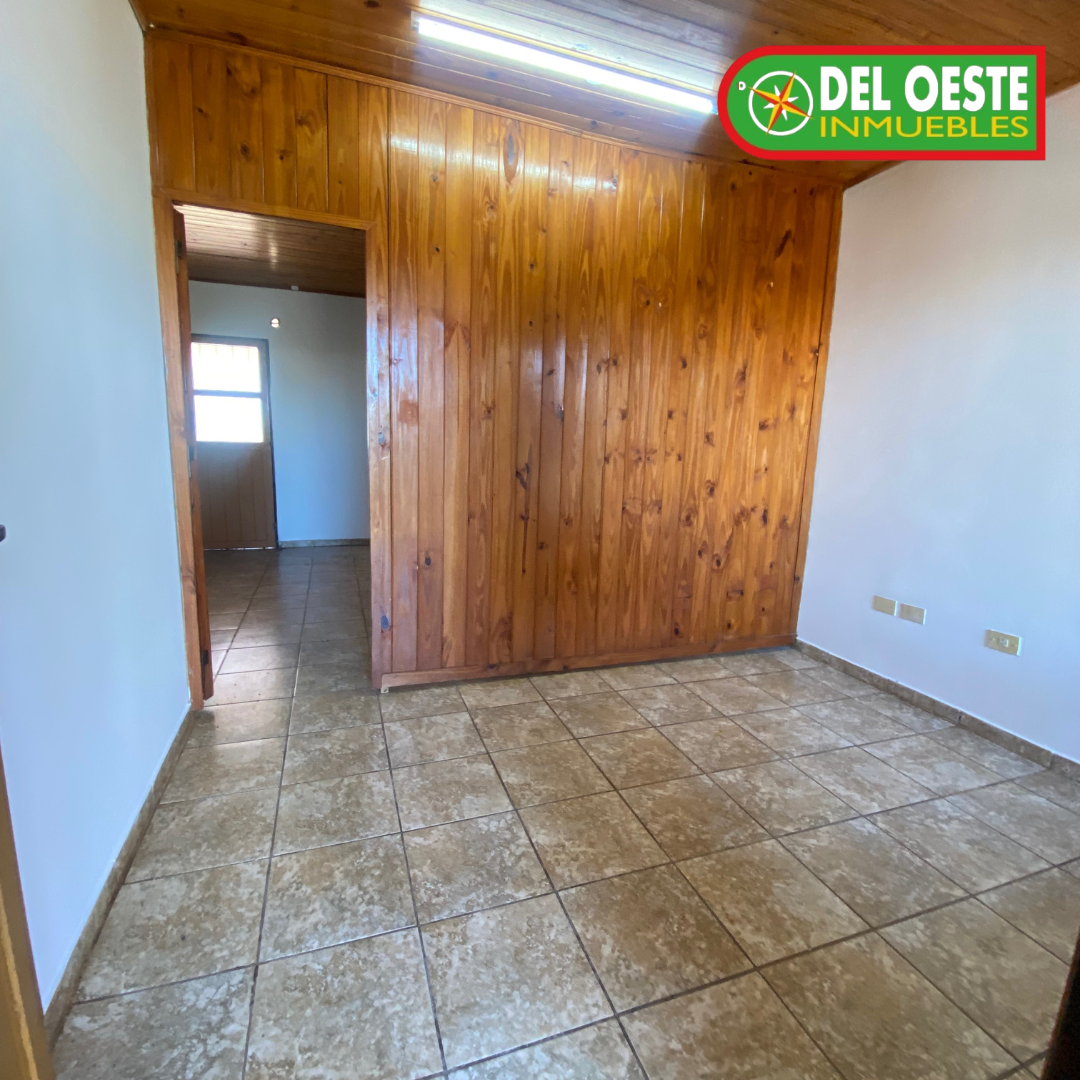Casa en Venta Bº Itaembe Mini 3 dormitorios con Patio. - Image 3