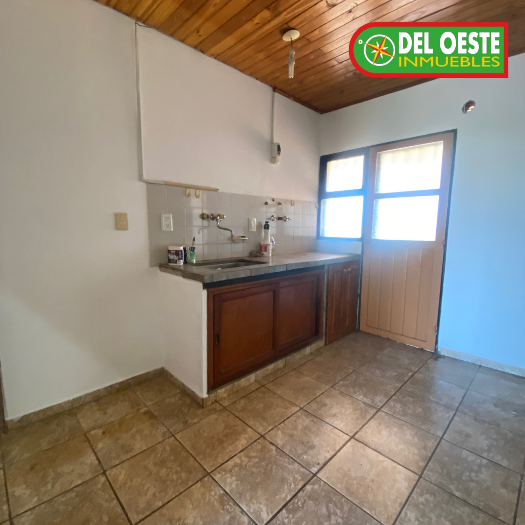 Casa en Venta Bº Itaembe Mini 3 dormitorios con Patio. - Image 5