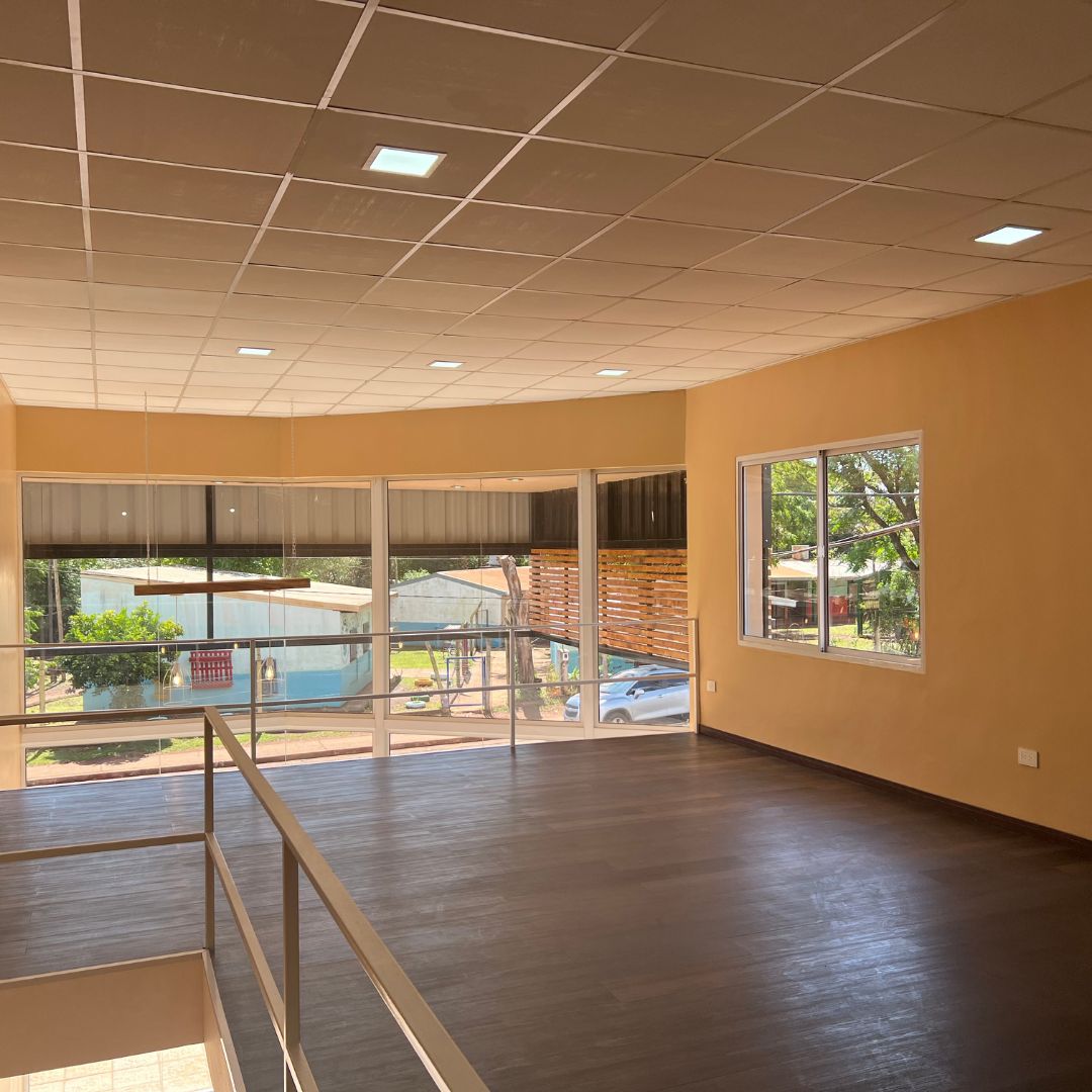 Local Comercial en alquiler S/ Av. 147 Itaembe Mini - Image 2
